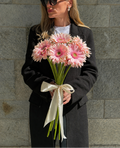 Bouquet de Gerberas roses 10 tiges - The Floral Edit